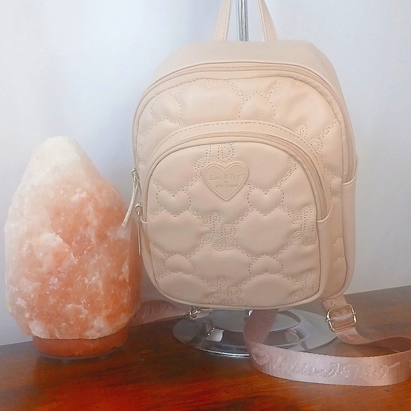 New! BETSEY JOHNSON NEW Pink Heart Backpack - Picture 1 of 13